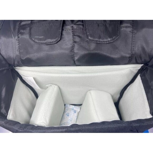 DSLR Brand New Camera bag by Amazon Basics Black adjustable strap multi- compart - Picture 6 of 11